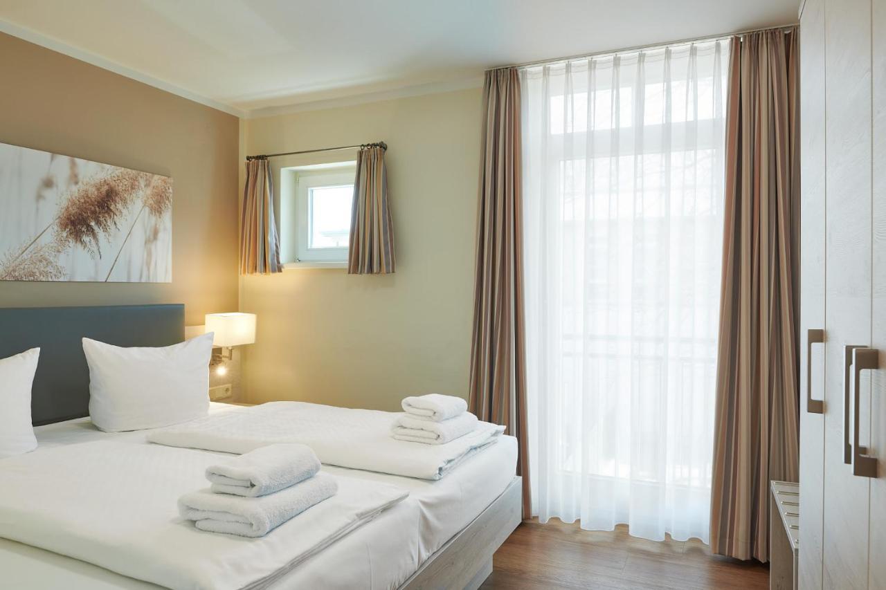 R&R Hotel Strandallee Baabe Buitenkant foto
